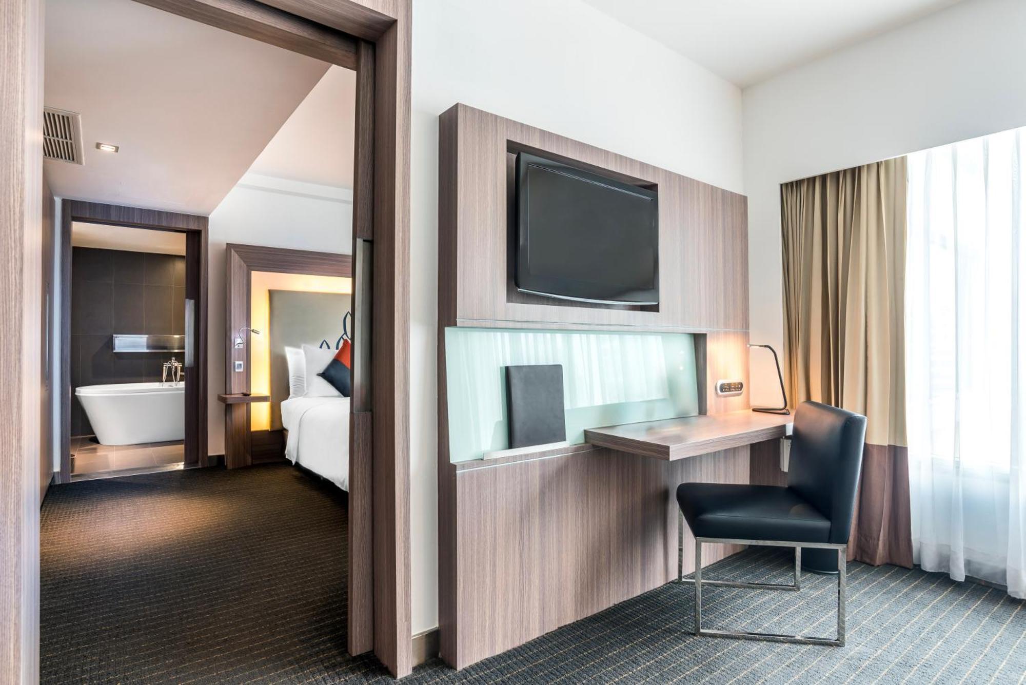 Hilton Garden Inn Bangkok Silom Exteriér fotografie