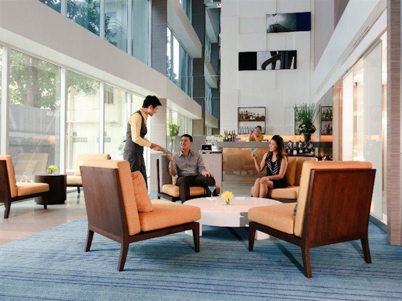 Hilton Garden Inn Bangkok Silom Exteriér fotografie