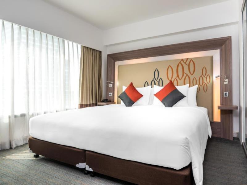 Hilton Garden Inn Bangkok Silom Exteriér fotografie