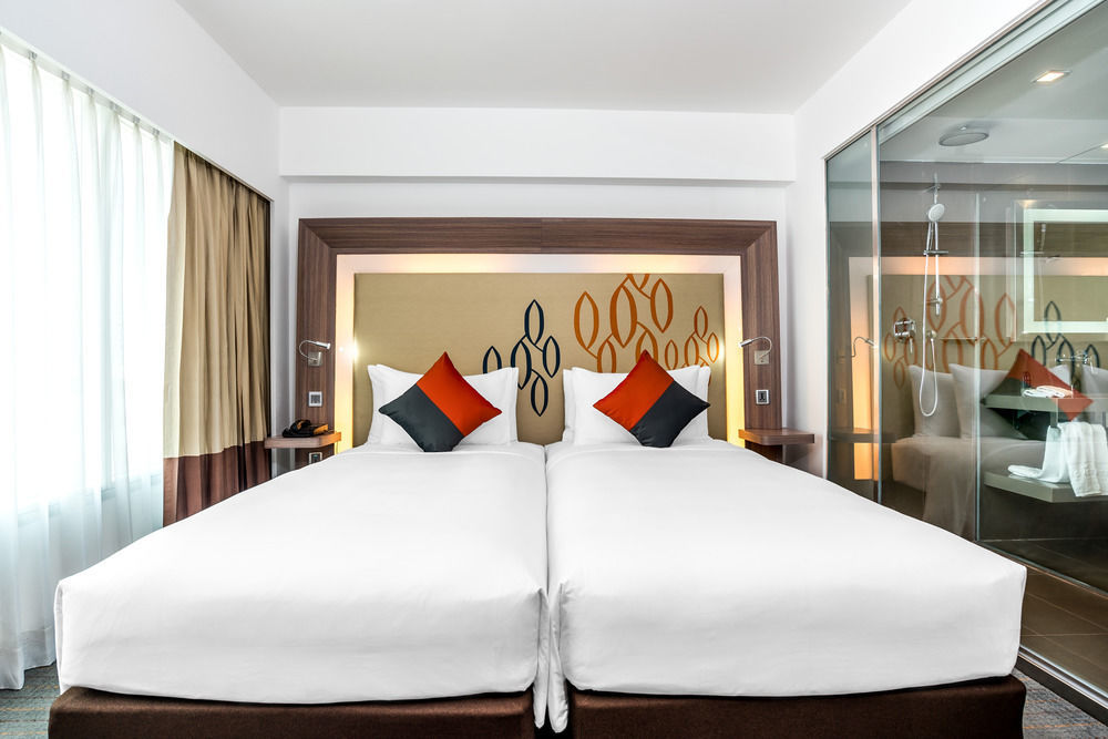 Hilton Garden Inn Bangkok Silom Exteriér fotografie