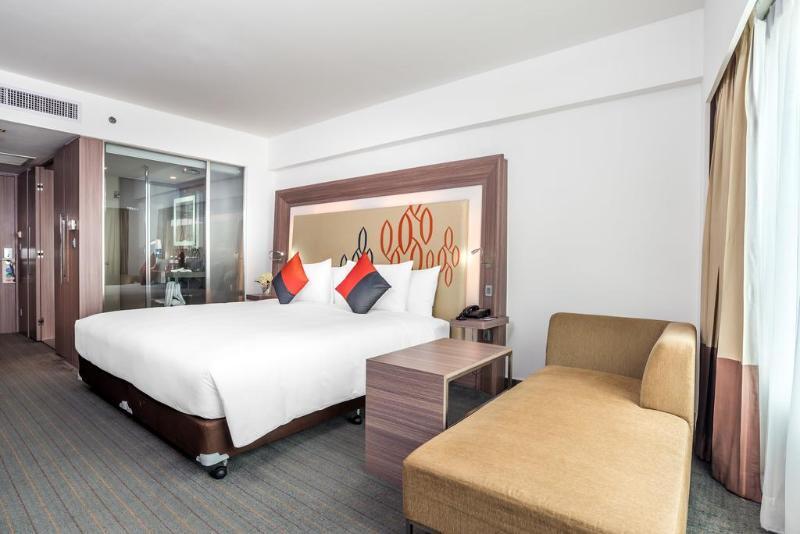 Hilton Garden Inn Bangkok Silom Exteriér fotografie